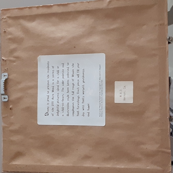 Disney's Winnie the Pooh Framed Art Print Fall Four Seasons Series (1) - Picture 8 of 10